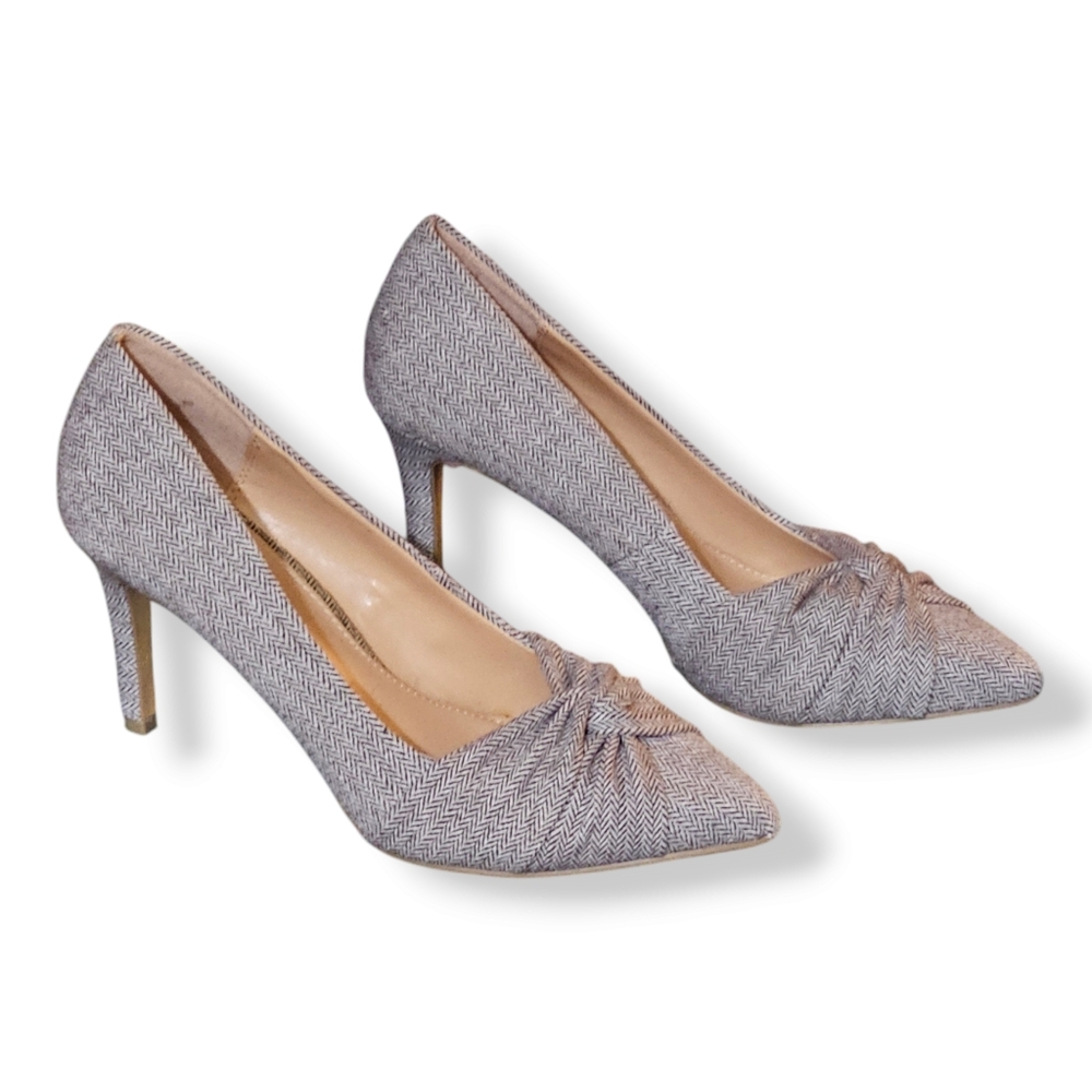 3/$25 LC Lauren Conrad Light Gray Houndstooth Tweed Heels Size 8